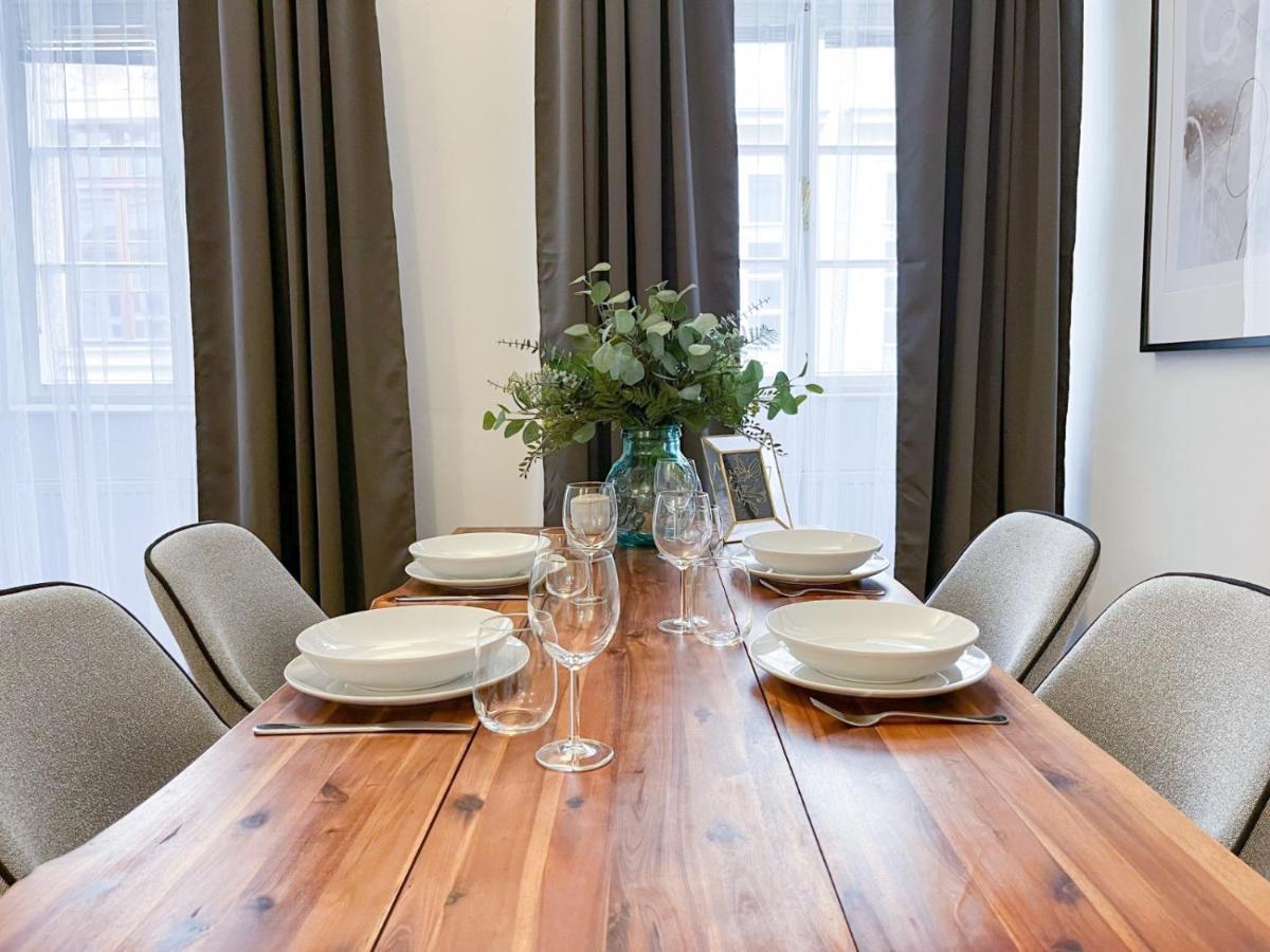 Best Price & Location - Historic Square Residency Praga Exterior foto